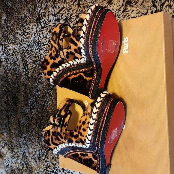 Almost new red bottom espadrilles size 36 - Picture 8 of 10